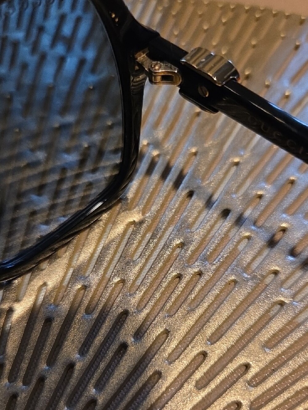 Gucci Black Women's Square Sunglasses with Gold Accents - Picture 5 of 9